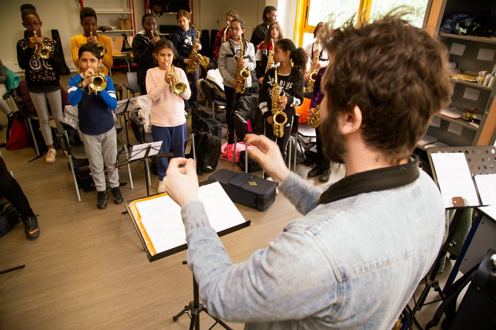 Au cœur d'une classe orchestre à Eragny - © CACP LD