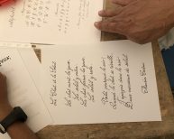 Texte calligraphié