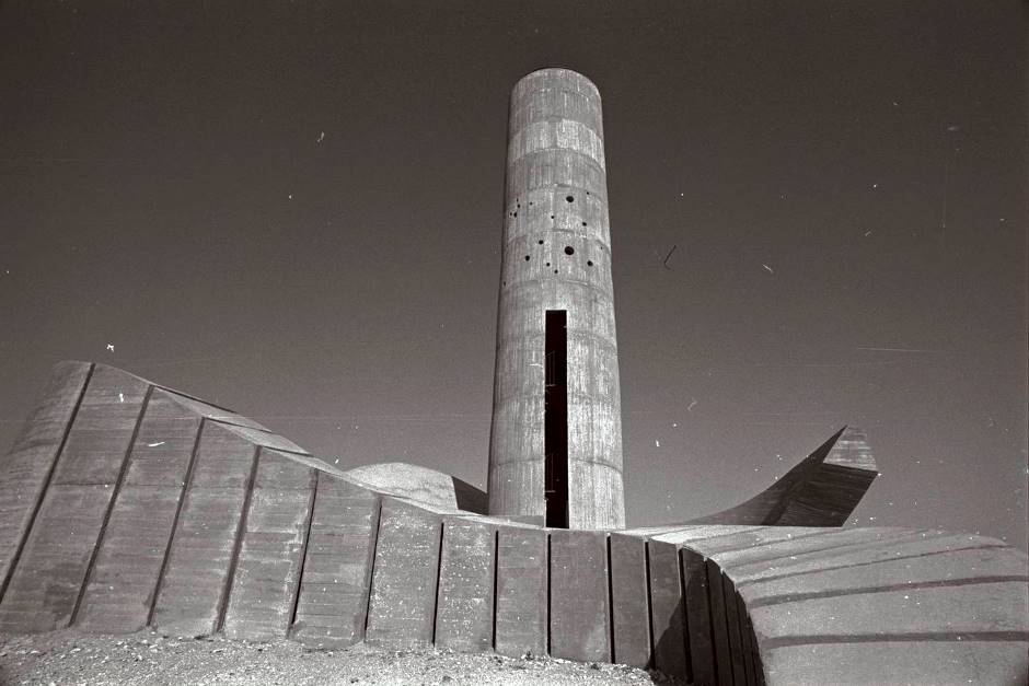 Monument du Neguev © David Rubinger