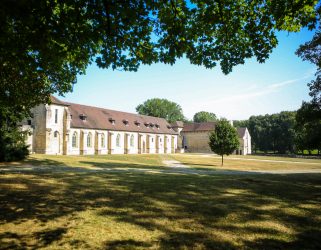 https://13commeune.fr/app/uploads/2024/07/Abbaye-de-Maubuisson-321x250.jpg