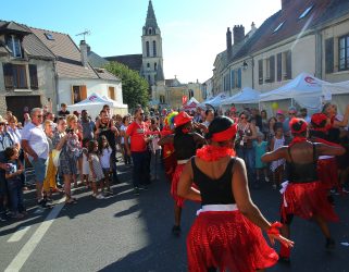 https://13commeune.fr/app/uploads/2024/09/charivari-au-village-cergy2024-321x250.jpeg