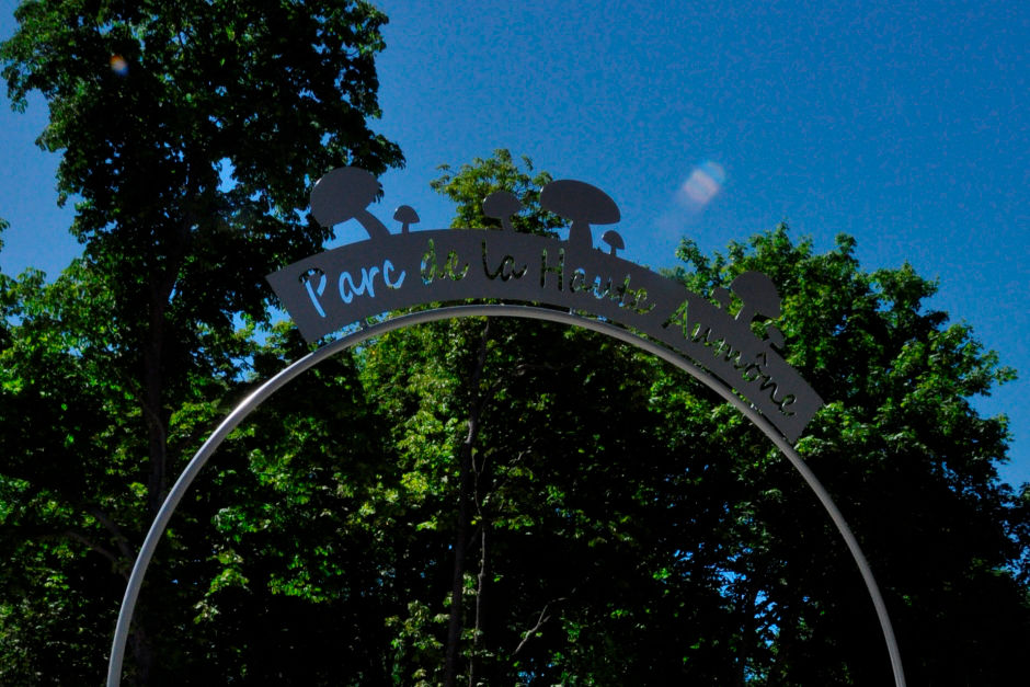 arche d'entrée du parc de la haute aumône à Cergy-Pontoise