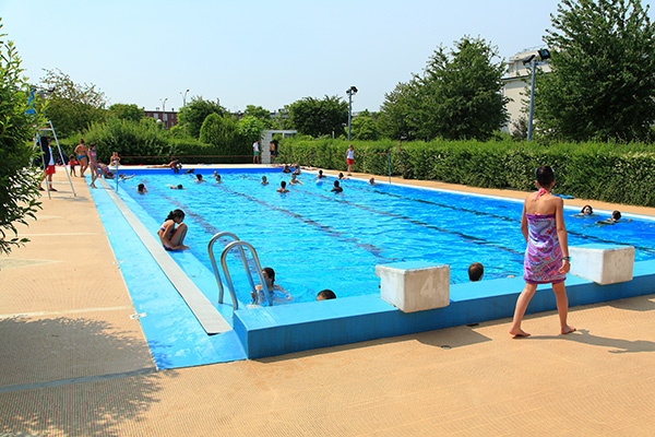 piscine extérieure des Louvrais, Pontoise, Cergy-Pontoise